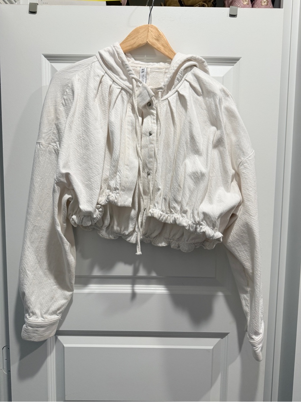 Zara White Cropped Hooded Bomber Jacket
